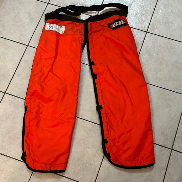 NWOT ECHO Chainsaw Safety Chaps - Picture 4 of 11